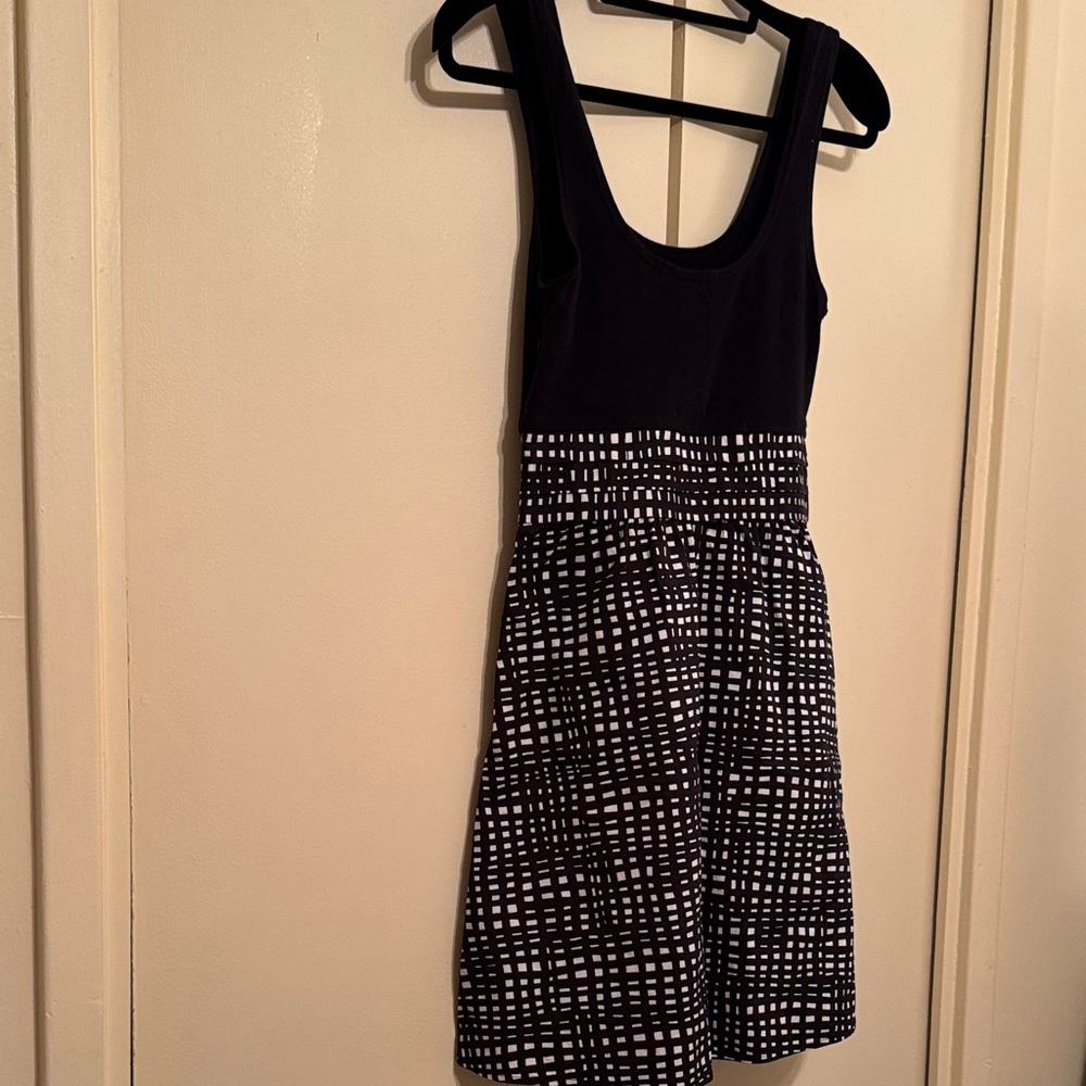 Theory Black and White Patterned Mini Dress - Picture 8 of 12